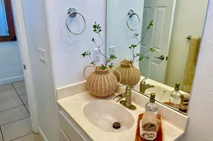 636 E N St, Benicia, CA 94510 - Photo 11