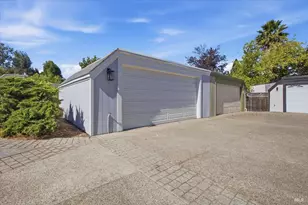 2569 Topaz Dr, Novato, CA 94945 - Photo 3