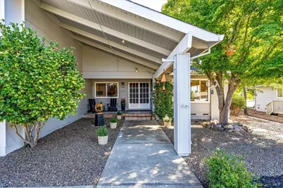 365 Twin Lakes Drive, Santa Rosa, CA 95409 - Photo 3