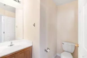 5139 Duren Cir, Fairfield, CA 94533 - Photo 9