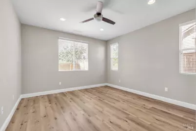 5208 Plye Court, Fairfield, CA 94533 - Photo 15