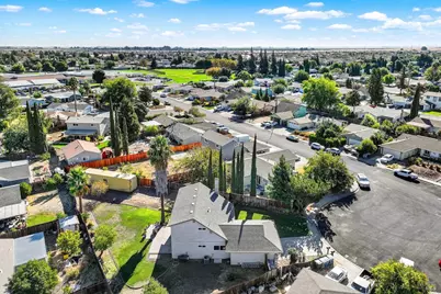 140 Hyannis Court, Vacaville, CA 95688 - Photo 45
