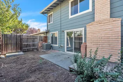 150 Sundial Court, Fairfield, CA 94533 - Photo 35