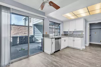 150 Sundial Court, Fairfield, CA 94533 - Photo 13
