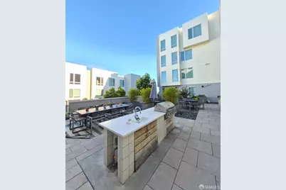 10 Innes Court #304, San Francisco, CA 94124 - Photo 17