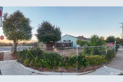 2719 Xavier Street, East Palo Alto, CA 94303 - Photo 1