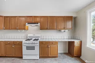 307 De Long St, San Francisco, CA 94112 - Photo 29