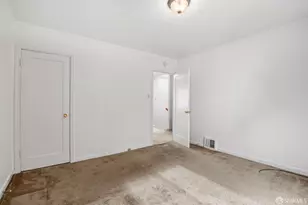 307 De Long St, San Francisco, CA 94112 - Photo 9