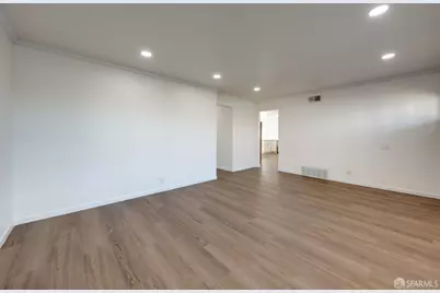 220 Sequoia Avenue, South San Francisco, CA 94080 - Photo 9