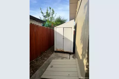 313 Dumbarton Avenue, Redwood City, CA 94063 - Photo 21