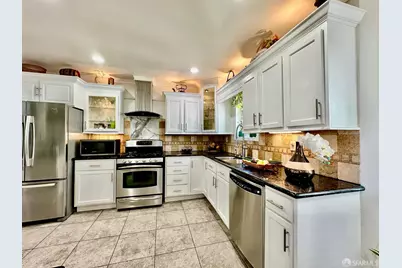 254 La Cruz Avenue, Millbrae, CA 94030 - Photo 9