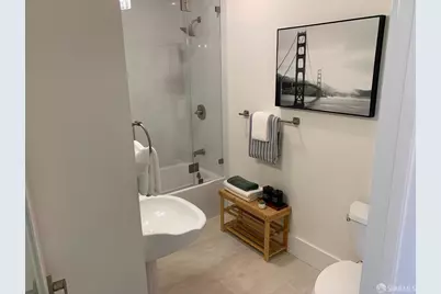 90 Monterey Boulevard, San Francisco, CA 94131 - Photo 25