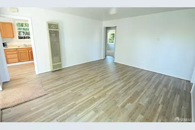 2390 Ralmar Avenue, East Palo Alto, CA 94303 - Photo 9