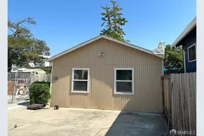 2390 Ralmar Avenue, East Palo Alto, CA 94303 - Photo 17