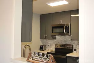150 Lombard St, San Francisco, CA 94111 - Photo 19