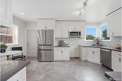 4024 Bayview Avenue, San Mateo, CA 94403 - Photo 27
