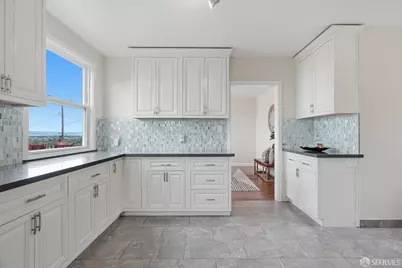 4024 Bayview Avenue, San Mateo, CA 94403 - Photo 31