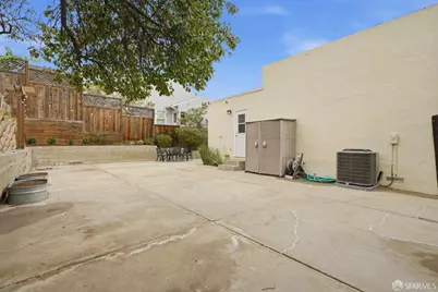 4024 Bayview Avenue, San Mateo, CA 94403 - Photo 37