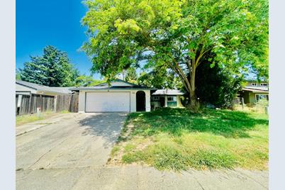 6308 Creekcrest Circle, Citrus Heights, CA 95621 - Photo 1