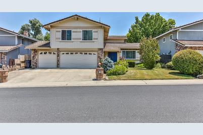 1327 Blossom Hill Way, Roseville, CA 95661 - Photo 1