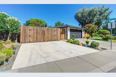 5803 Cumberland Place, Stockton, CA 95219 - Photo 1