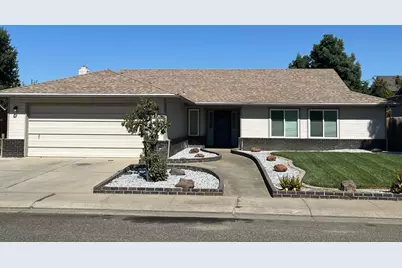 2342 Vine Avenue, Escalon, CA 95320 - Photo 1