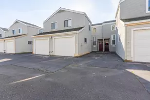1520 Hood Rd, Sacramento, CA 95825 - Photo 1