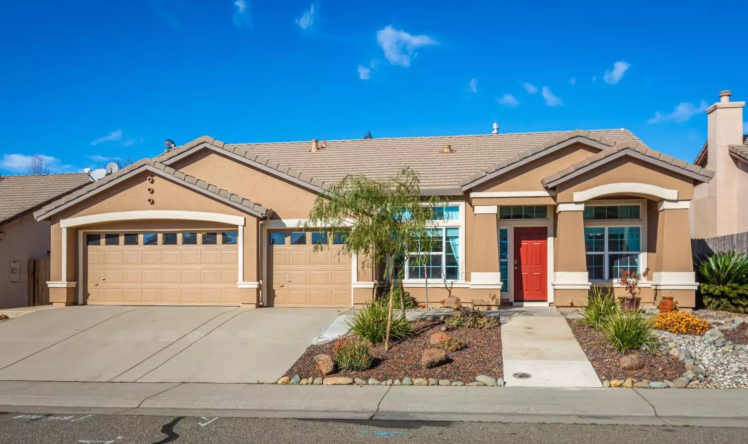 9247 Brown Rd, Elk Grove, CA 95624 - MLS 225005720 - Coldwell Banker