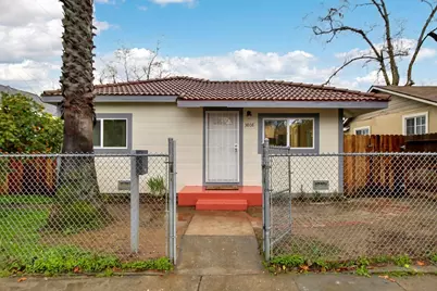 3808 34th Street, Sacramento, CA 95820 - Photo 1