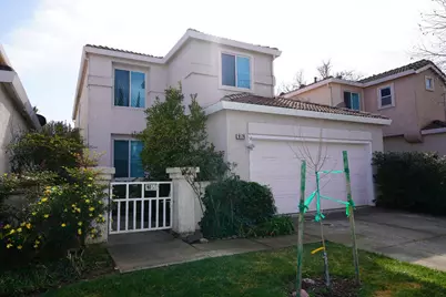 9178 W Laguna Way, Elk Grove, CA 95758 - Photo 1