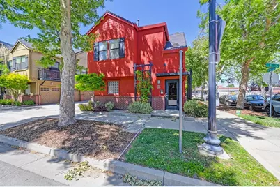 2117 S Street #208, Sacramento, CA 95816 - Photo 1