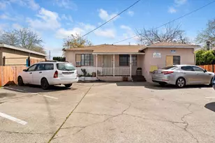 2612 Connie Dr, Sacramento, CA 95815 - Photo 1