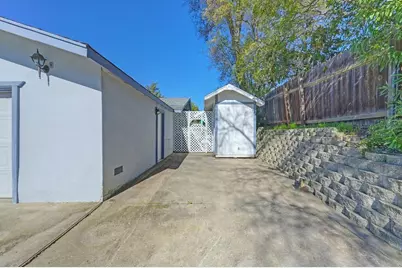 537 Loretto Drive, Roseville, CA 95661 - Photo 1