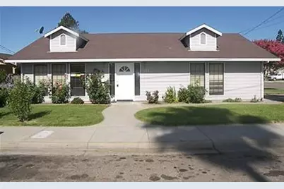 144 Stanislaus Avenue, Oakdale, CA 95361 - Photo 1