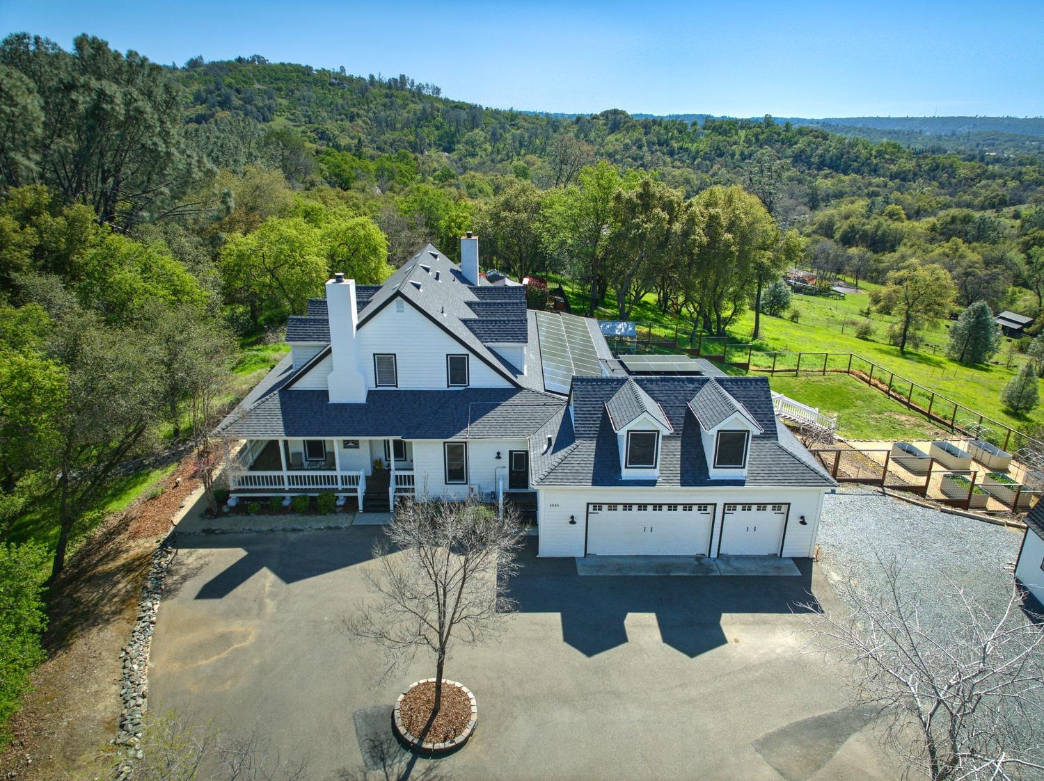 4085 Cold Stream Rd, Auburn, CA 95602 - MLS 225030507 - Coldwell Banker