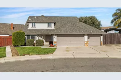 939 Oakbrooke Court, Modesto, CA 95351 - Photo 1