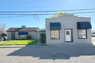 6602 2nd St, Riverbank, CA 95367 - Photo 1