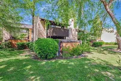 702 Woodside Lane #8, Sacramento, CA 95825 - Photo 1