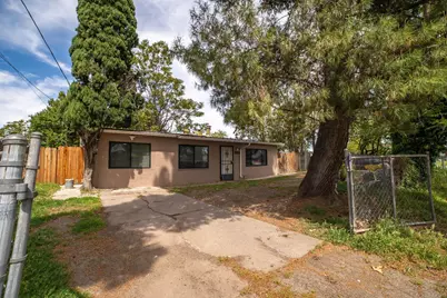 2727 E Harding Way, Stockton, CA 95205 - Photo 1