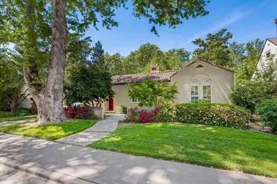 932 42nd Street, Sacramento, CA 95819 - Photo 1