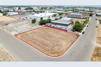 1111 Premier Drive, Ceres, CA 95307 - Photo 1