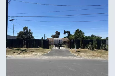 1717 Midway Avenue, Modesto, CA 95358 - Photo 1