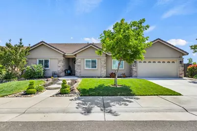 745 Parkridge Drive, Galt, CA 95632 - Photo 1