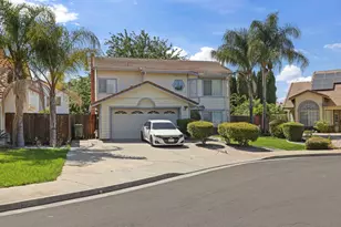 881 Lassen Ct, Tracy, CA 95376 - Photo 1