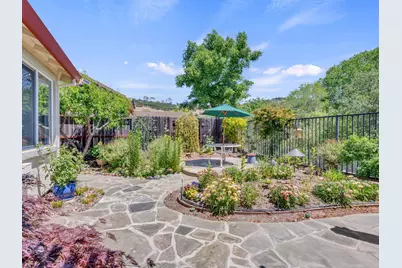 949 Glennfinnan Way, Folsom, CA 95630 - Photo 1