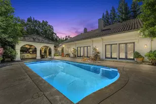 2921 Laurel Dr, Sacramento, CA 95864 - Photo 1