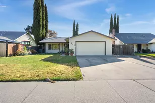 8046 Center Pkwy, Sacramento, CA 95823 - Photo 1