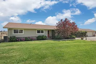 9144 E Jahant Rd, Acampo, CA 95220 - Photo 1