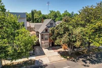 2220 15th Street, Sacramento, CA 95818 - Photo 1