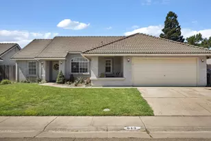 613 Crow Creek Dr, Galt, CA 95632 - Photo 1